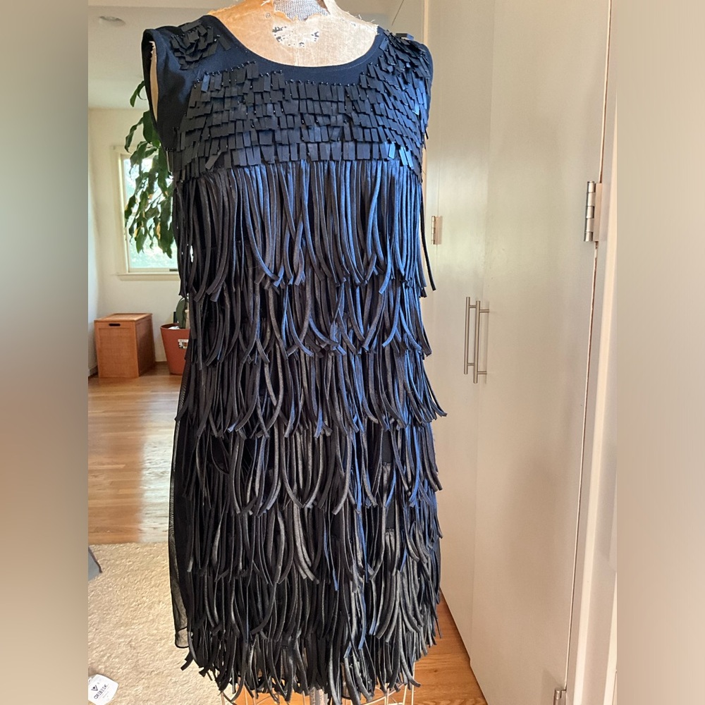 Roaring 20's style art deco fringed Flapper dress, S